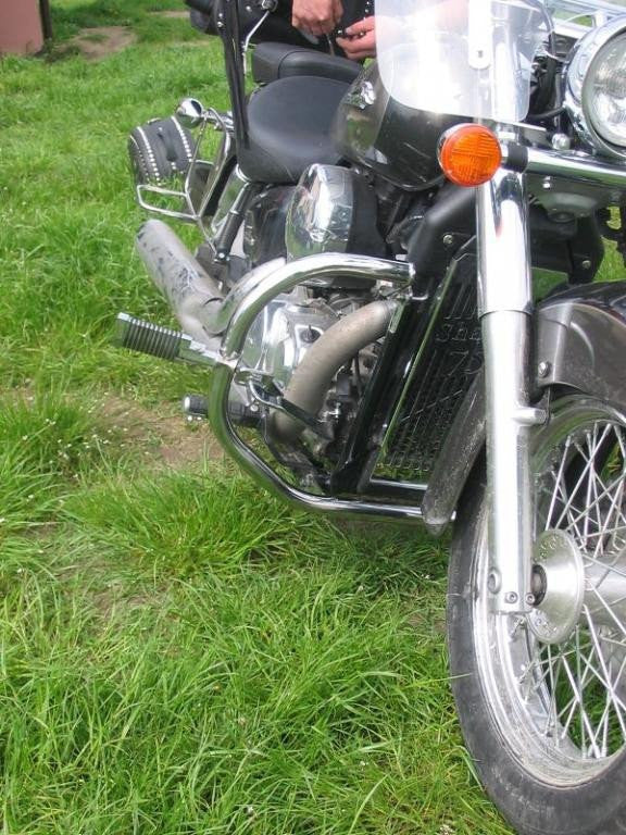 Classic Crash Bar - Honda VT 750 Shadow, Spirit (2007+), CARDAN DRIVEN
