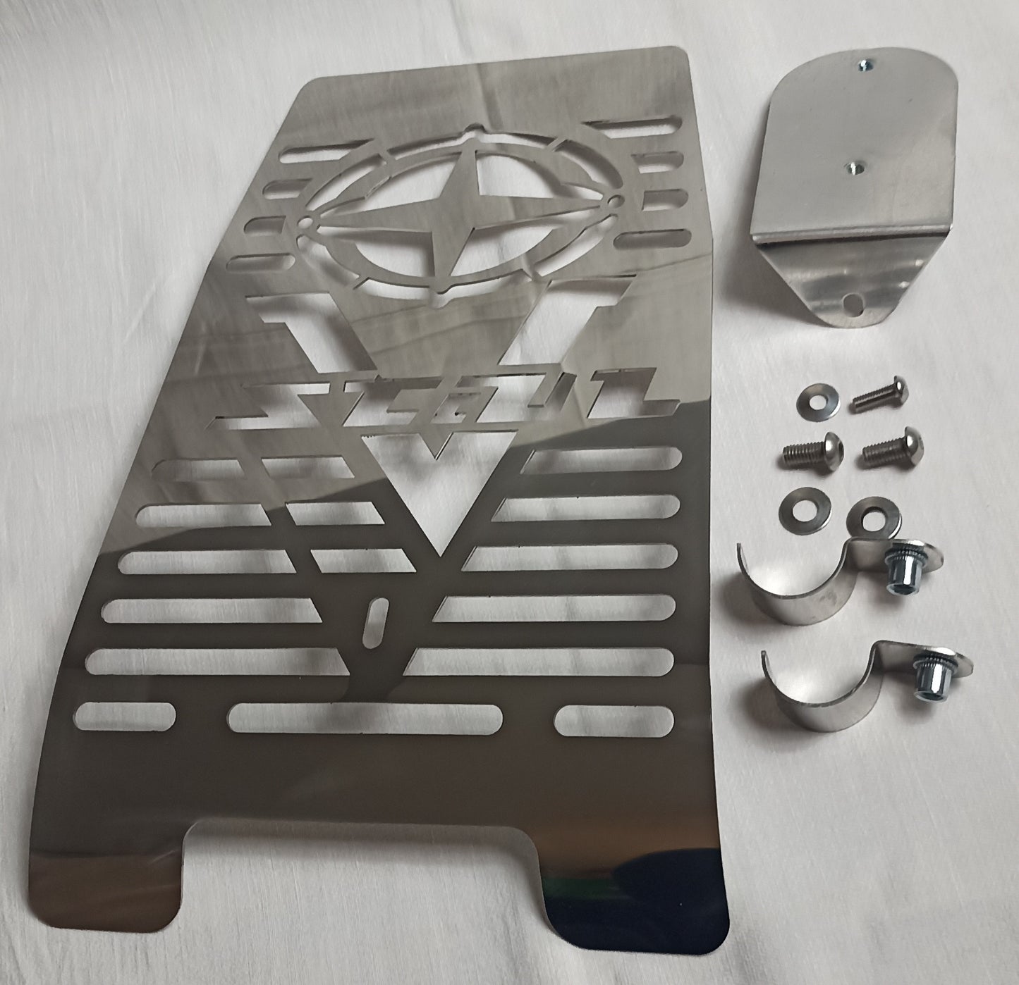 Engine Guard Cover for Yamaha XVS 650 Drag Star (V-Star) – EAGLE