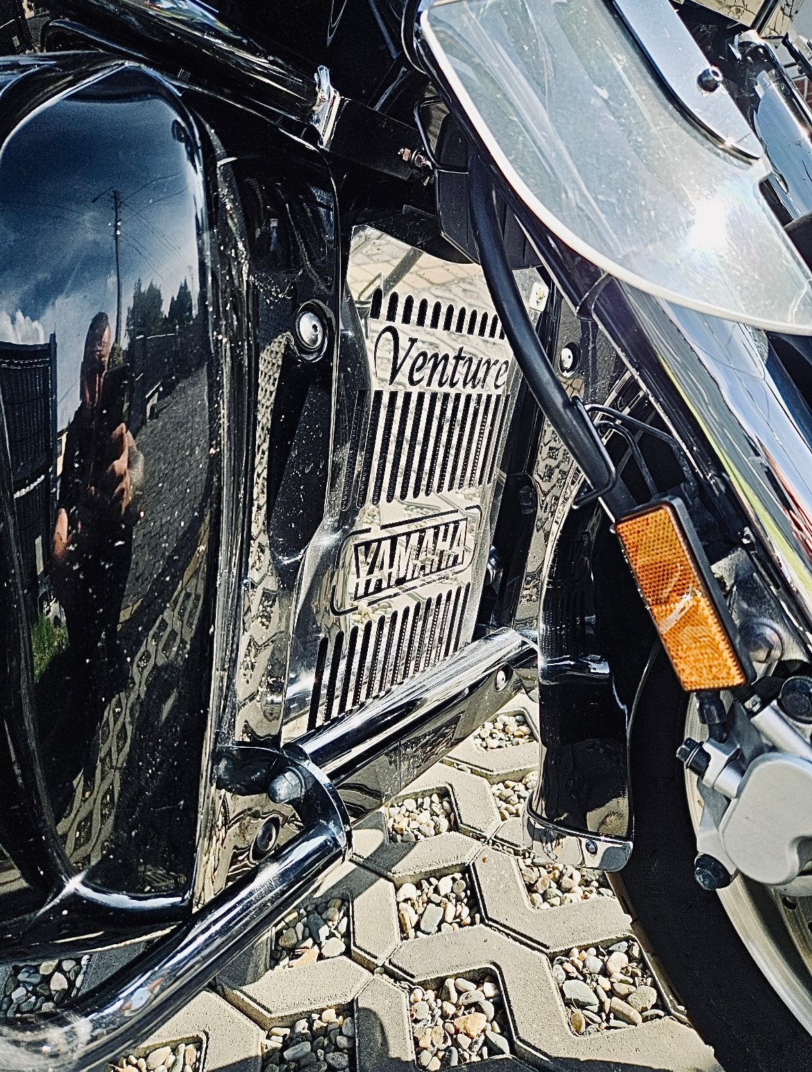 Radiator Guard Cover for Yamaha XVZ 1300 Royal Star Venture – Premium Protection and Precision Fit