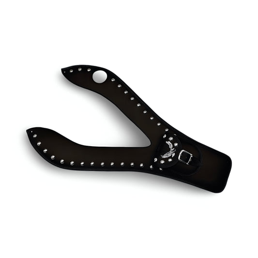 Upgrade your Yamaha Midnight Star (V Star) 950, with this handcrafted leather tank belt, combining style, protection, and functionality. A must-have for cruiser enthusiasts!