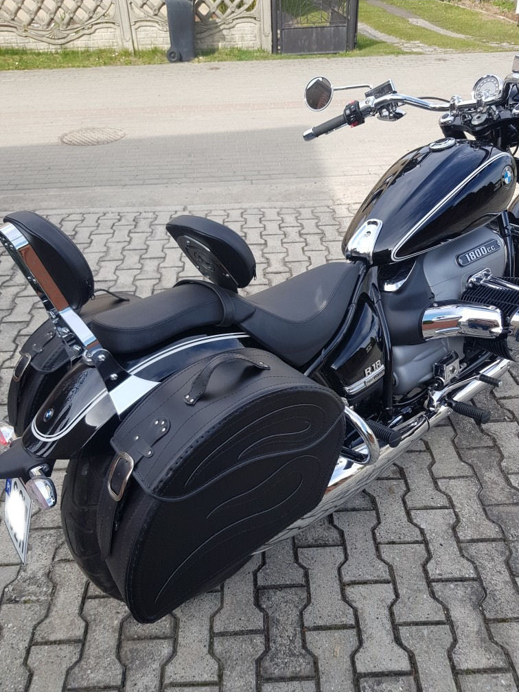 BMUK | Podpěrné držáky brašny pro BMW R18 - chrom, černý lesk, černý mat 